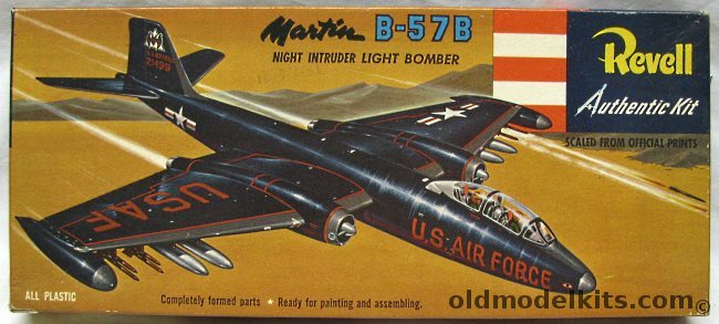Revell 1/81 Martin B-57B Canberra - Night Intruder Light Bomber 'S' Issue, H230-98 plastic model kit